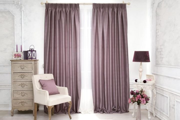 Silk curtains Dubai